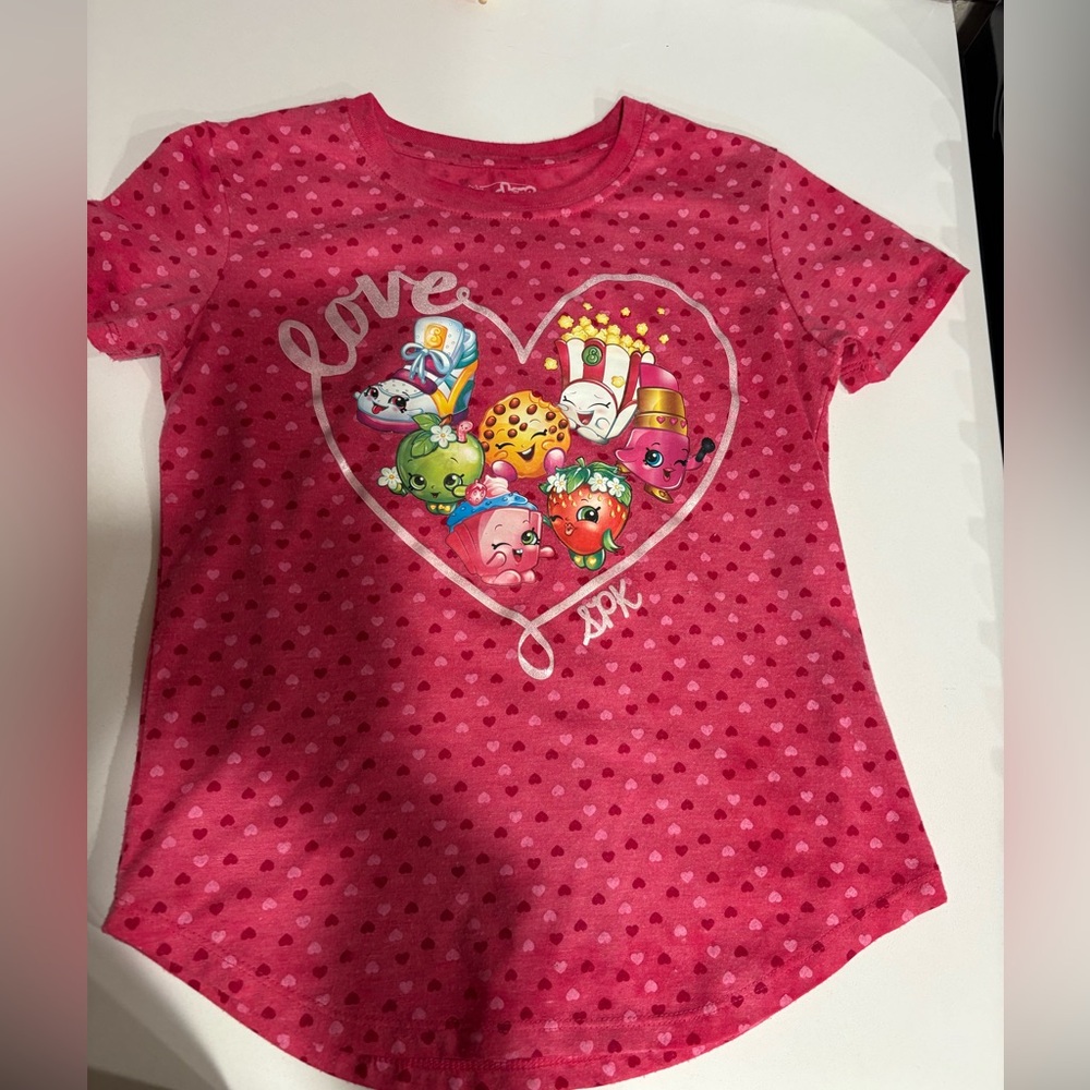 Love Shopkins Pink T-shirt in girls size 8-10